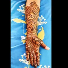 A single-hand view of the engagement design, highlighting the ring symbol. This is a popular choice for celebrating a new commitment.