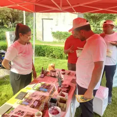 Having conversations with visitors at our stall is one of the best parts of any event. We love discussing the problem of plastic waste and explaining how our products offer a tangible solution.