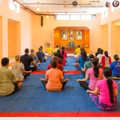 A full view of our main hall during a silent group meditation. The collective focus and stillness in these sessions make it easier for each individual to quiet the mind and connect with their inner self.