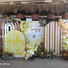 A baby shower should be as sweet as the occasion. For this "Our Little Honey" theme, I used a warm, rustic palette with charming details like honeycomb backdrops and bee accents to create a unique and heartwarming welcome for the new arrival.