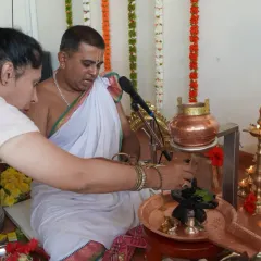 A moment from the Rudraabhishekham ceremony performed at Yogavijnana, a deeply spiritual morning of devotion, chanting, and offering to the sacred Shiva Linga.