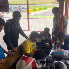 No detail is too small. In our debriefs, we analyze everything from body posture to braking points, giving each rider personalized feedback they can immediately apply on the track.