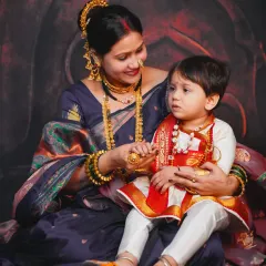 A mother and son duo celebrating our heritage in a Shivaji Jayanti themed shoot. I capture the tender bond between them amidst a traditional and respectful setting.