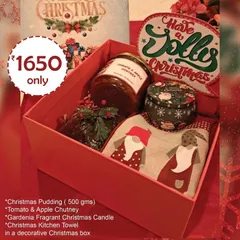 Another view of the beautifully arranged Christmas gift hamper, ready to be sent out. I take great care in presentation because a gift should look as good as it tastes.