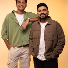 I specialize in clean, natural makeup for male models and influencers. For this shoot, the goal was to create a camera-ready look that appears completely natural, evening out skin tone and controlling shine without any hint of heavy product.