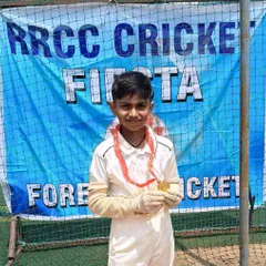 Viyaan Shetty receiving the Player of the Match award for his incredible century (115 not out) in the RRCC Cup U-10, leading to a massive 153-run victory.