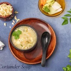 The Lemon Coriander Soup is a light and refreshing option. It has a zesty lemon flavour with the fresh aroma of coriander.