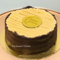 The perfect cake for those who can't decide between coffee and chocolate. My Mocha Chocolate cake has a rich coffee-infused ganache that satisfies both cravings.