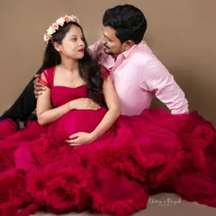A romantic close-up. This shot focuses on the intimate gaze between the couple, creating a timeless and emotional portrait.