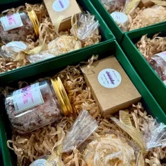 A beautiful bridesmaid gift box I created with a bride-to-be. It includes bath salts, a floral candle, and other pampering items to thank her bridesmaids.