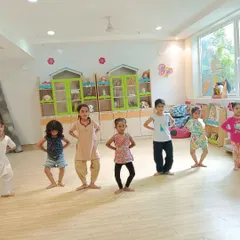 Our "tiny toots" class in Vasant Kunj, where the youngest dancers begin their journey. It's wonderful to see them take their first steps in Bharatanatyam with such enthusiasm.