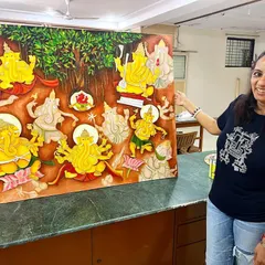 This stunning, large-scale Ganesha painting was created by our student Pooja during our classes. It's a testament to the incredible work that can be accomplished with guidance, patience, and a passion for art.