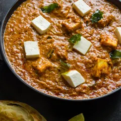 Discover the taste of the South with our Palkatti Masala. Soft cubes of fresh paneer are gently cooked in a thick, spicy gravy made from handpicked Southern spices, creating a creamy and flavourful vegetarian delight.