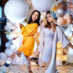 A throwback to this beautiful birthday celebration with friends. It's always fun to see everyone enjoying the decor we've created.