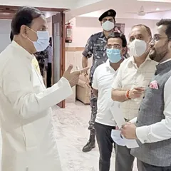 In a detailed discussion with MP Dr. Mahesh Sharma, I highlighted the pressing issues facing homebuyers in the Gautambudh Nagar constituency. We discussed specific policy gaps and the need for stronger regulatory enforcement.