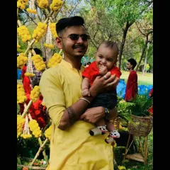 A happy moment from a Haldi ceremony. These daytime events have their own special vibe, and I love curating a playlist that matches the bright and joyful atmosphere.