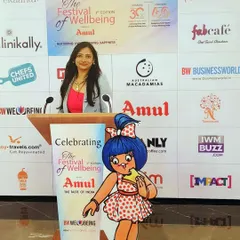At the podium for Amul's "The Festival of Wellbeing" event. It was an inspiring day focused on health and nutrition, and I was glad to be part of an event that brought together so many positive influencers.