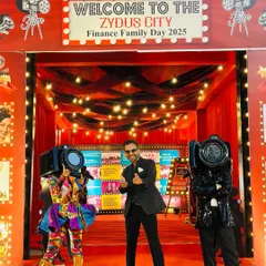 Welcome to the Zydus Finance Family Day. I love creating a grand entrance experience. For this Bollywood themed corporate event, we went all out with a red carpet and performers to make every employee feel like a star.