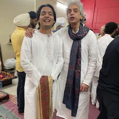 A memory I will cherish for a lifetime. With the legendary Ustad Shivkumar Sharma ji, a true inspiration.