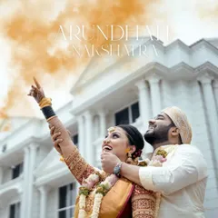 Capturing sacred traditions like the Arundhati Nakshatra ritual is a privilege. I understand the importance of these moments and film them with a focus on their spiritual and emotional significance, creating a timeless record of your Hindu wedding ceremony.
