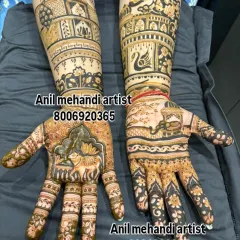 This design is rich with traditional Rajasthani elements, including palace windows (jharokhas), peacocks, swans, and even a depiction of a deer. It’s like wearing a piece of royal architecture.