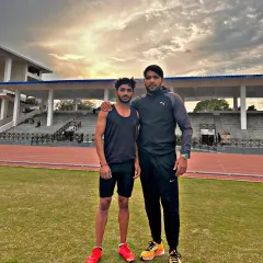 A moment with one of my athletes after a training session. Building a strong coach athlete relationship is key to achieving the best results.