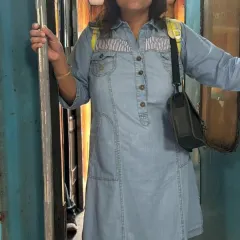 Rakhee Kapoor's transformation is a story of overcoming multiple issues at once. We worked together to tackle her Thyroid, PCOD, and back pain, leading to a 30 kg weight loss and a pain-free life.