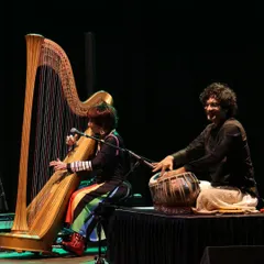 A beautiful moment of musical synergy with the talented Susan Mazer on the jazz harp. The combination of tabla and harp creates a truly unique and ethereal sound.