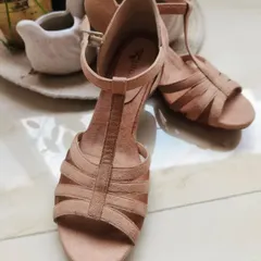 A sneak peek at the Neutral Beige version, coming soon. This color offers the same performance and comfort in a versatile shade that complements any dancewear. The open-toe design is a classic for Latin dance.