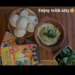 Ridge gourd chutney pairs perfectly with soft, fluffy idlis for a healthy and traditional South Indian meal.