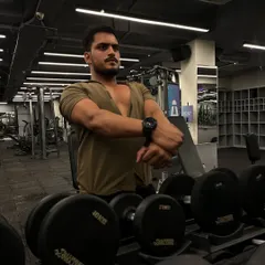Post chest day pump. To get a full, 3D chest, your nutrition needs to be on point to support muscle repair and growth after tough workouts.