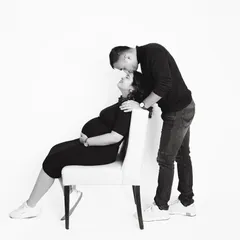 The same beautiful moment, captured in timeless black and white. Monochrome photography often brings out the emotion and intimacy of a portrait in a powerful way.