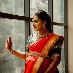 A beautiful candid moment from Archana's baby shower. The makeup was designed to look flawless from every angle, with a focus on glowing skin and eyes that sparkle.