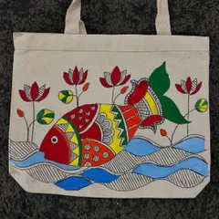 This beautiful Madhubani fish motif was painted on a tote bag by one of my 5th graders. Madhubani is a traditional Indian folk art, and I love teaching its vibrant patterns.