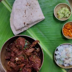 The simple joy of a perfect meal. This plate features my Kolhapuri Mutton Locha (pickle) with soft Bhakri, lasun nariyal chutney (garlic coconut), and spicy kharda. This was from a pop-up at Folk in Kalaghoda, a truly happy memory.