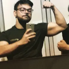 Progress check during my transformation. Both size and strength were going up. Feeling strong and motivated is a key part of the process.