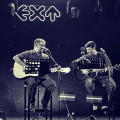 Some of the most magical gigs are the simplest. Here I am with my good friend Vedanth Bharadwaj during our "Old Friends" tribute to Simon & Garfunkel. This is the vibe for a personal, acoustic duo show where every note and story connects.