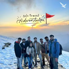 Solo travel adventures often lead to the best friendships. This group met on our trip and became a solid gang.