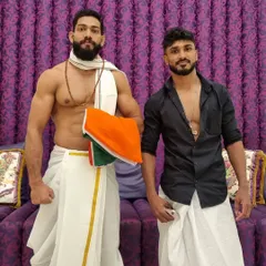 Shyamanand and Clinton after the MFN 10 press conference. Representing our culture and our roots on the big stage is as important as the fight itself.