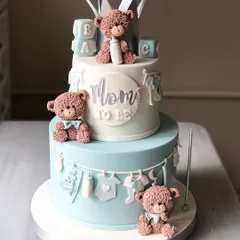 A full view of the charming teddy bear baby shower cake, perfect for welcoming a little prince.