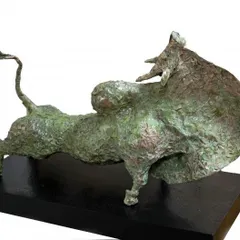 This bronze sculpture by P. Elanchezhiyan is a fantastic study of a bull in motion. The artist has masterfully captured the animal's muscular form and powerful forward momentum, making it a perfect 3D addition to the Bull Series.