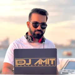 New year, new adventures. Ringing in 2025 with a stunning view of Dubai, doing what I love. This is the life of a destination DJ.