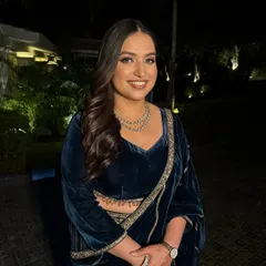A goddess in midnight blue. For this evening look, I created a bronze smokey eye and glowing skin that perfectly complemented her velvet saree.