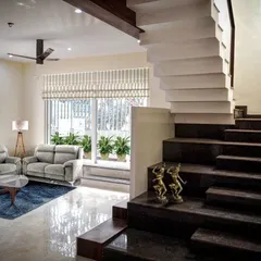 This staircase in the 'Happy Valley House' was inspired by a piano keyboard. The alternating steps of black granite and white marble create a unique visual rhythm.