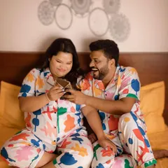 Candid laughter and shared secrets. Capturing these genuine moments of joy is what makes a lifestyle session at home so special and memorable.