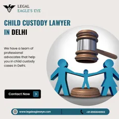 My team of professional advocates is here to help you with child custody cases in Delhi. This graphic, showing a child figure protected between two parents, symbolizes our goal of finding a stable and secure arrangement.