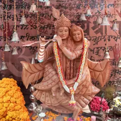 A beautifully sculpted statue of Radha and Krishna, forming the centerpiece of a Janmashtami event. Our decor is thoughtfully curated to align with the cultural and spiritual significance of your celebration.