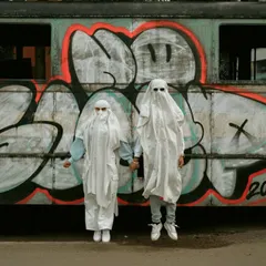 Too cute to spook. A fun and quirky Halloween-themed pre-wedding shoot, showing that you can be creative and playful with your photos.