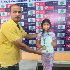 This is the result of hard work. I am proud to see my student win a bronze medal at the State Swimming Championship. My training is not just about speed, it is about racing smart to win.