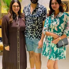 Posing with guests at the Mira's event. My role as a host is to connect people and make sure everyone feels included, which helps build a strong community around the brand.